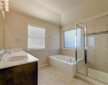1108 Cheyenne Drive - Photo Thumbnail 19