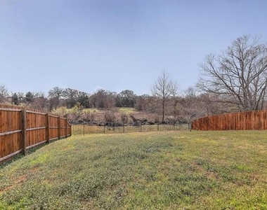 1108 Cheyenne Drive - Photo Thumbnail 24