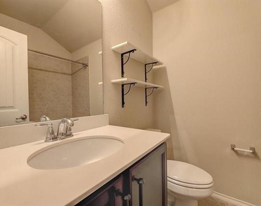1108 Cheyenne Drive - Photo Thumbnail 5