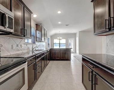 1108 Cheyenne Drive - Photo Thumbnail 16