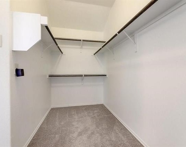 1108 Cheyenne Drive - Photo Thumbnail 21