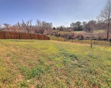 1108 Cheyenne Drive - Photo Thumbnail 23