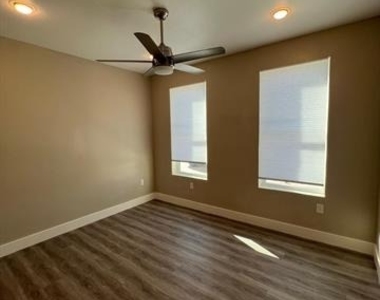 405 Richlands Way - Photo Thumbnail 16