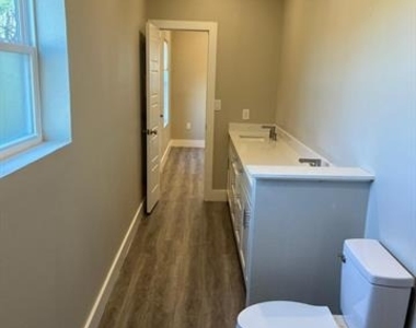 405 Richlands Way - Photo Thumbnail 10