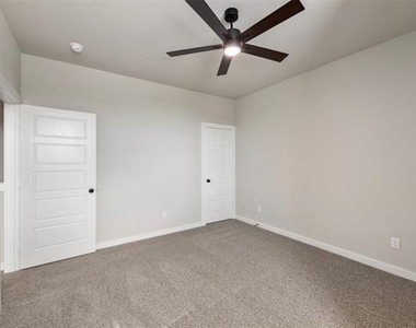 4025 Lecroy Court - Photo Thumbnail 21