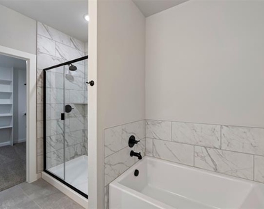 4025 Lecroy Court - Photo Thumbnail 14