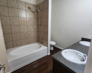 5516 Del Rey Drive - Photo Thumbnail 8