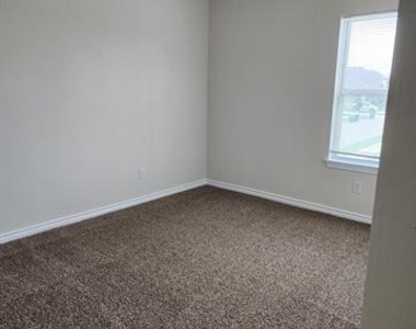 5516 Del Rey Drive - Photo Thumbnail 13