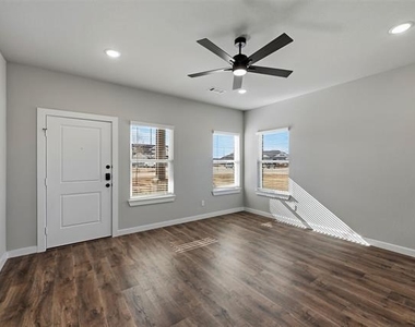 4023 Lecroy Court - Photo Thumbnail 4