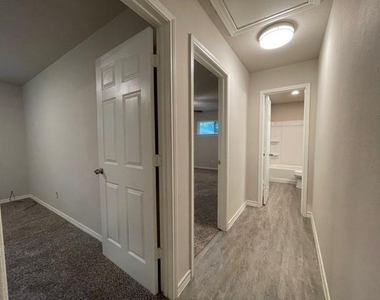 1017 Mullins Street - Photo Thumbnail 20