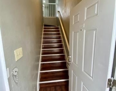 9823 Summerwood Circle - Photo Thumbnail 2