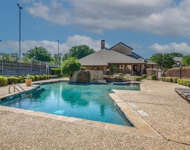 2100 Rainbow Drive - Photo Thumbnail 22
