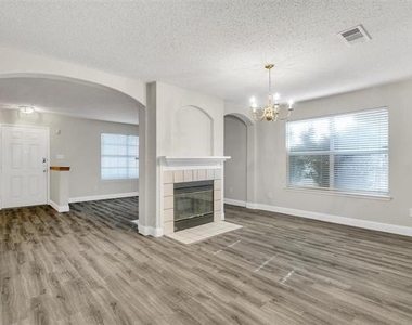 8105 Flowertree Drive - Photo Thumbnail 3