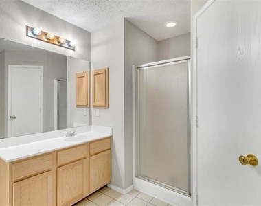 8105 Flowertree Drive - Photo Thumbnail 13