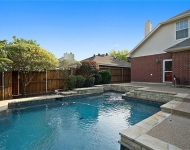 8216 Rincon Street - Photo Thumbnail 14