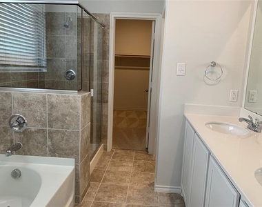 1708 Wayne Lane - Photo Thumbnail 30