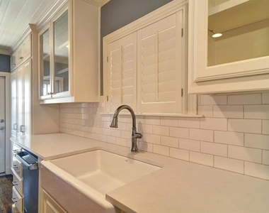 4417 Normandy Avenue - Photo Thumbnail 9