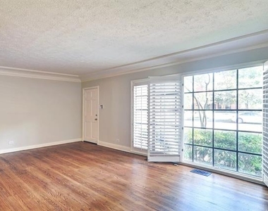 4417 Normandy Avenue - Photo Thumbnail 3