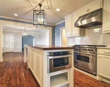 4417 Normandy Avenue - Photo Thumbnail 7