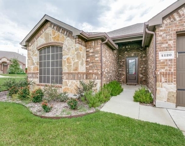 4120 Spur Trail Drive - Photo Thumbnail 1