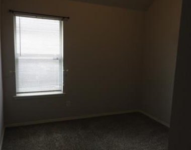 9132 Harrisburg Lane - Photo Thumbnail 10