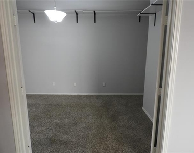 9132 Harrisburg Lane - Photo Thumbnail 2