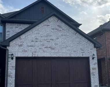 825 Eaglescliffe Landing - Photo Thumbnail 11
