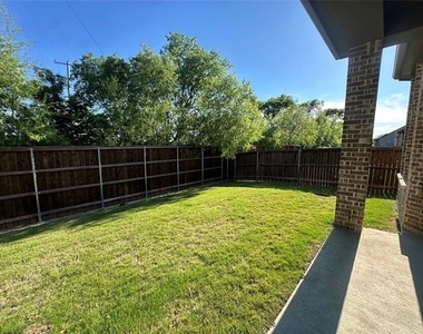 720 Wycliffe Drive - Photo Thumbnail 20