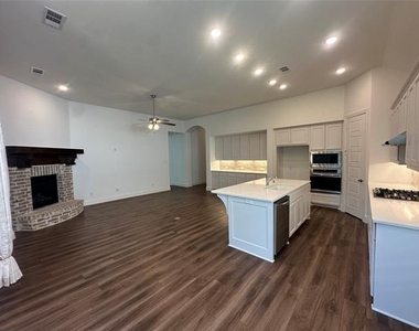 720 Wycliffe Drive - Photo Thumbnail 9