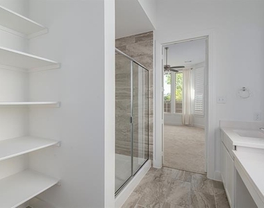 720 Wycliffe Drive - Photo Thumbnail 14