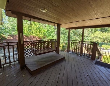 1321 Meadowbrook Drive - Photo Thumbnail 20