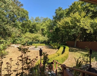 1321 Meadowbrook Drive - Photo Thumbnail 22