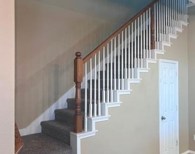 11490 La Grange Drive - Photo Thumbnail 10