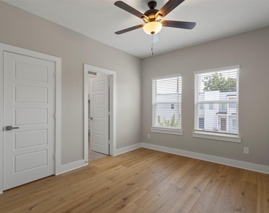 2811 Harston Street - Photo Thumbnail 30