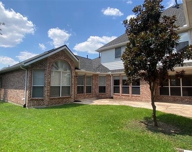 7209 Bettye Haun Drive - Photo Thumbnail 11