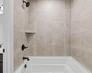 1080 Canuela Way - Photo Thumbnail 32