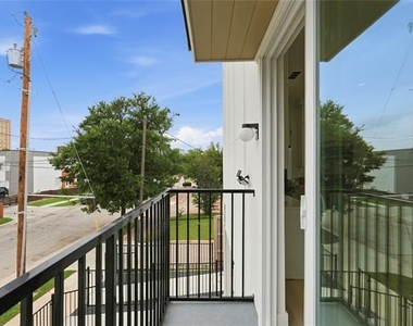 4315 San Jacinto Street - Photo Thumbnail 9