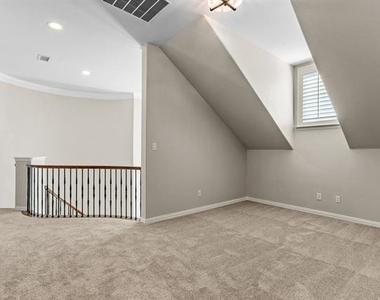 4542 Carraway Drive - Photo Thumbnail 32