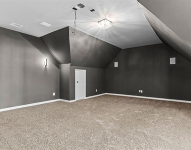 4542 Carraway Drive - Photo Thumbnail 30