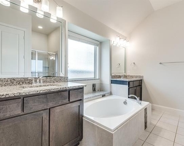 2364 Mare Road - Photo Thumbnail 21