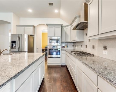 2364 Mare Road - Photo Thumbnail 3