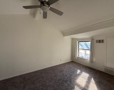 9702 Amberton Parkway - Photo Thumbnail 16