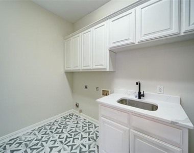 5143 Stillwater Trail - Photo Thumbnail 34