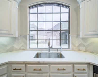 5143 Stillwater Trail - Photo Thumbnail 17