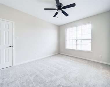 5143 Stillwater Trail - Photo Thumbnail 31