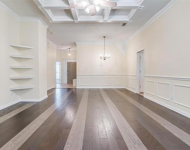 2708 Weslayan Drive - Photo Thumbnail 3