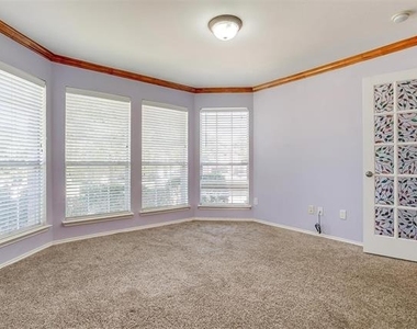 2708 Weslayan Drive - Photo Thumbnail 10