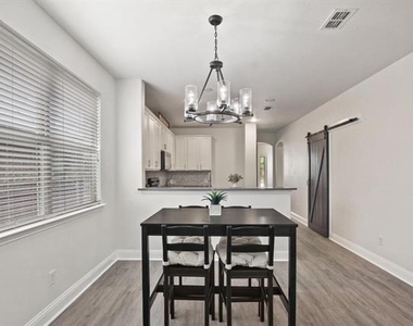 1509 Waterfall Lane - Photo Thumbnail 3