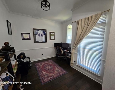 3025 Ridge Hollow Drive - Photo Thumbnail 2