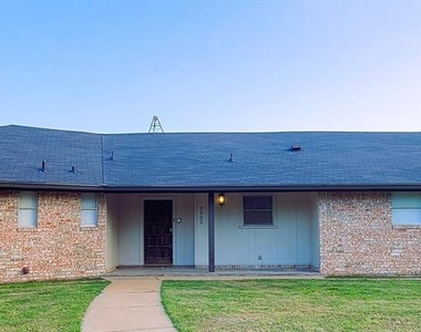 3902 E Bankhead Highway - Photo Thumbnail 2